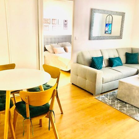 Appartement place toscane Serris Extérieur photo